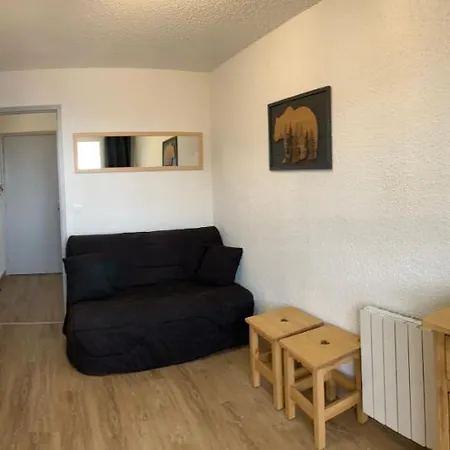 Apartment Appart Renove Avec Piscine Chauffee - 4 Personnes Risoul